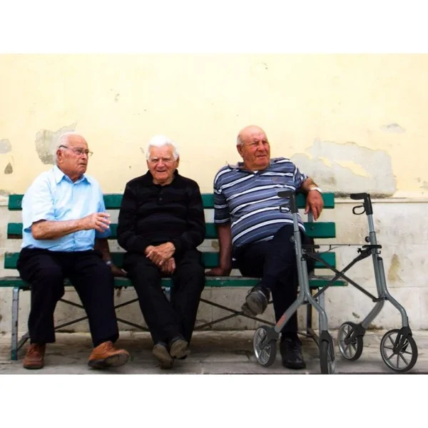 Rollator quatre roues Let's Move gris Mobio